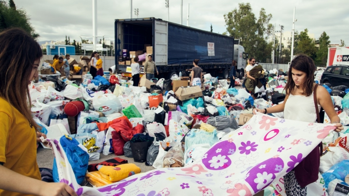 Αρκαδία: Μαθητές συγκέντρωσαν φάρμακα και είδη πρώτης ανάγκης για τους πρόσφυγες στη Λέσβο