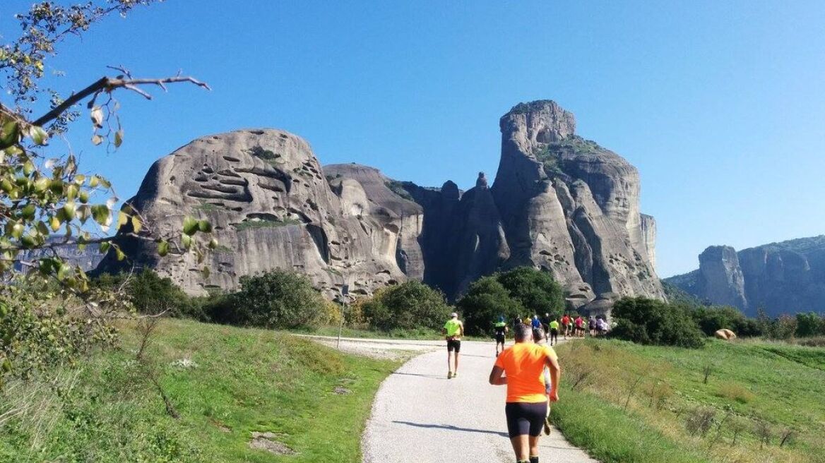 Meteora Trail Running: Αγώνας στην σκιά των γιγάντων