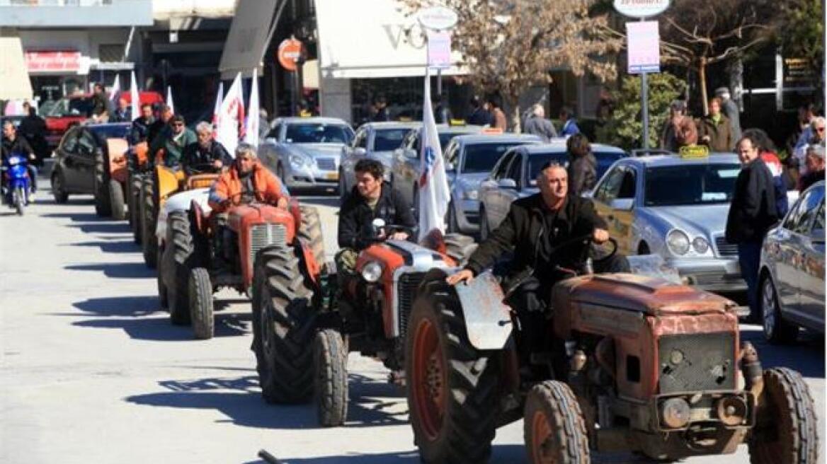 Για τις απεργιακές κινητοποιήσεις στην Αθήνα ετοιμάζονται οι αγρότες της Κρήτης 