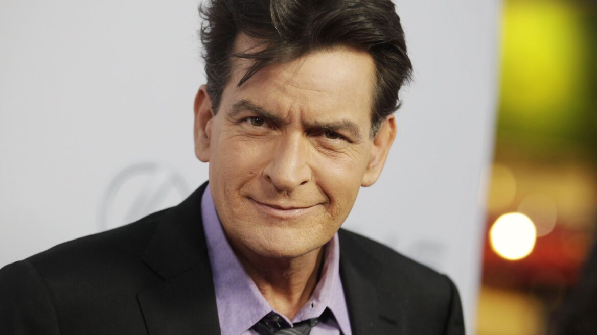 Charlie Sheen: Έτοιμος να ομολογήσει ότι είναι ο ηθοποιός που έχει AIDS!