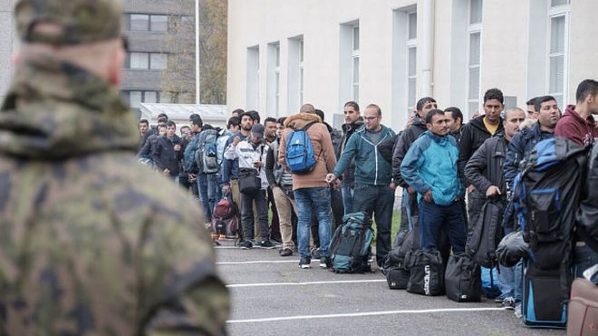 Φινλανδία: Εργασία χωρίς αμοιβή και επαναξιολόγηση ασύλου κάθε 2 χρόνια για τους πρόσφυγες