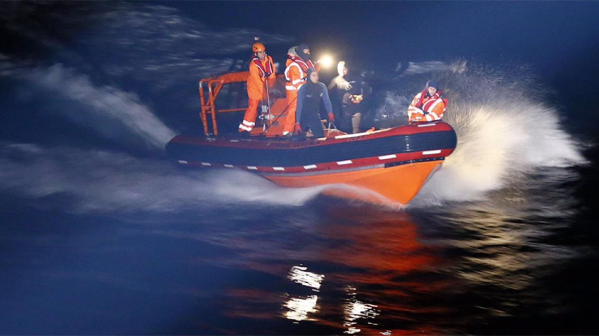 Στους 12 οι νεκροί από το νέο ναυάγιο με μετανάστες στο Φαρμακονήσι