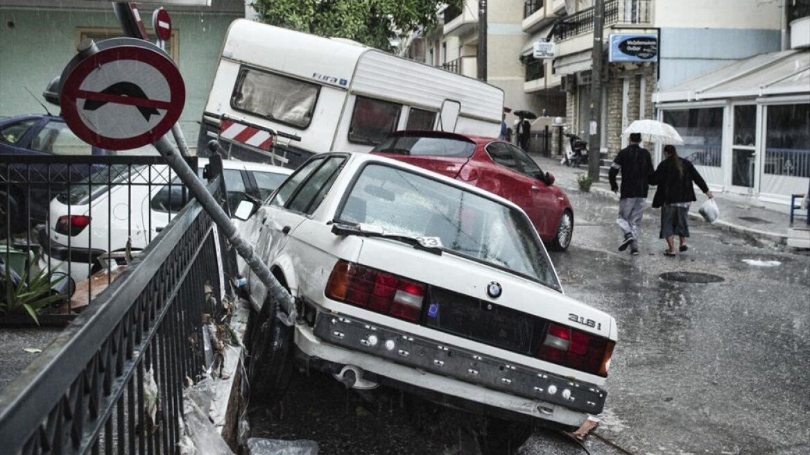 Στα 11 εκατ. ευρώ οι αποζημιώσεις για τις ζημιές από την κακοκαιρία του Οκτώβρη