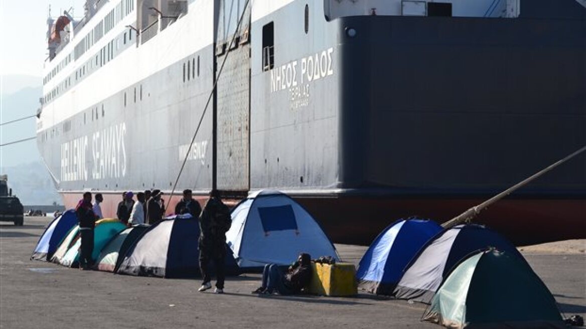 Ανοικτό ενδεχόμενο δημιουργίας πλωτών κέντρων φιλοξενίας προσφύγων