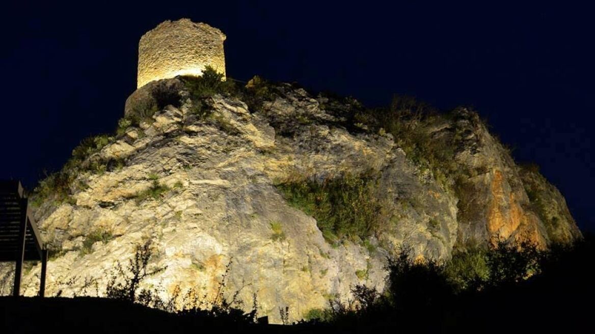 Το Μεσαιωνικό Κάστρο Υπάτης ανοίγει τις πύλες του στο κοινό  