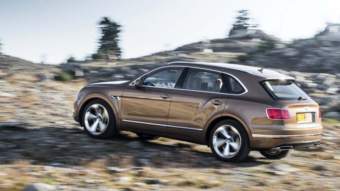 Video: Πως φτιάχνεται μία Bentley Bentayga;