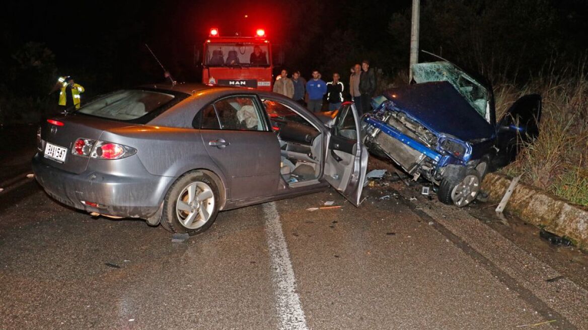 Δύο νεκροί σε μετωπική σύγκρουση στην Καλαμάτα