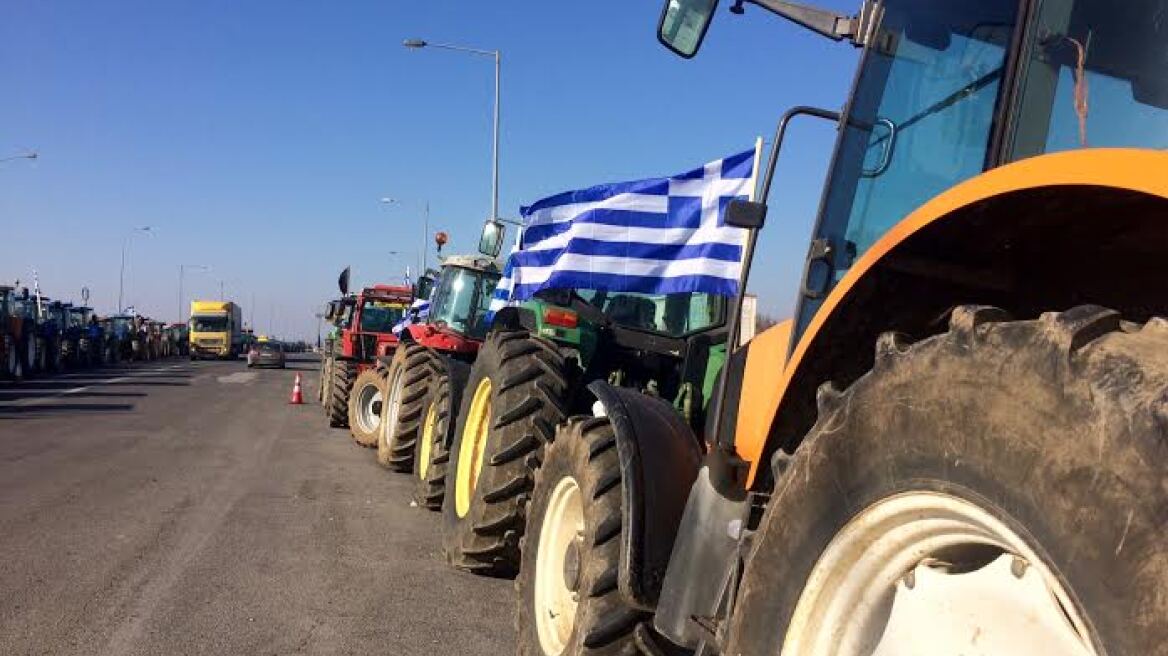 Το protothema.gr στα μπλόκα του Έβρου: Είμαστε Ελλάδα κανείς να μην το ξεχνάει αυτό