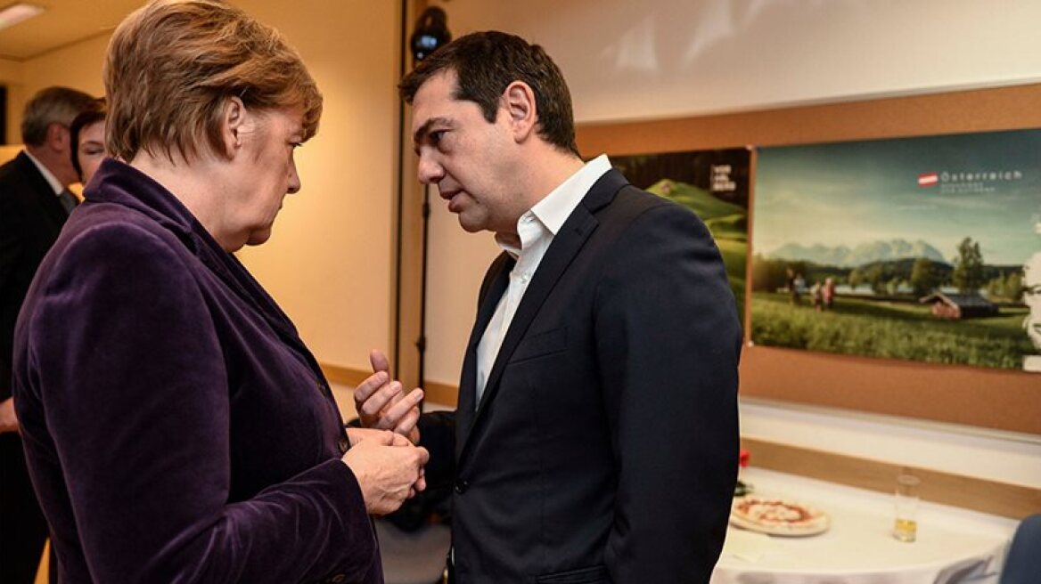 PM Tsipras to face pressures on refugee issue