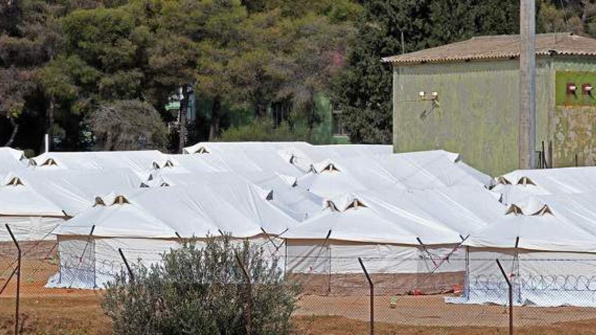 Άνοιξε αιφνιδιαστικά το κέντρο μετεγκατάστασης στο Σχιστό