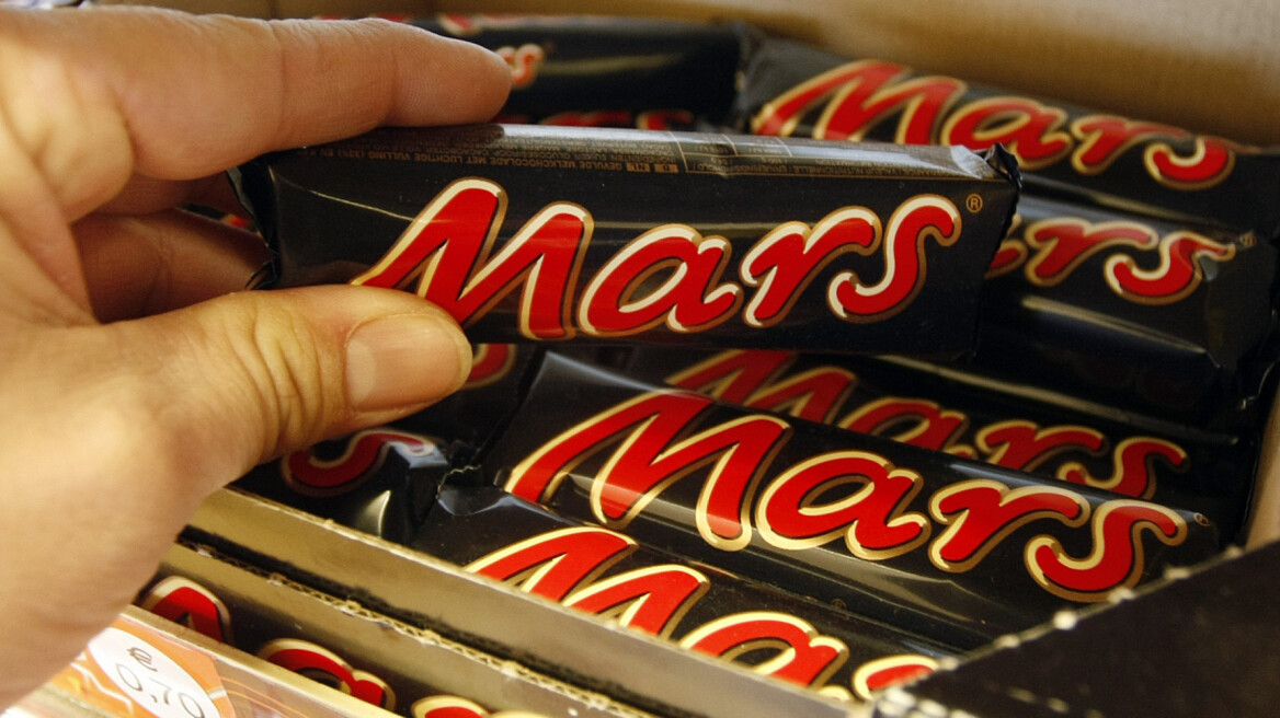 Παγκόσμιο σκάνδαλο: 55 χώρες ανακαλούν Mars και Snickers - Και η Ελλάδα ανάμεσά τους