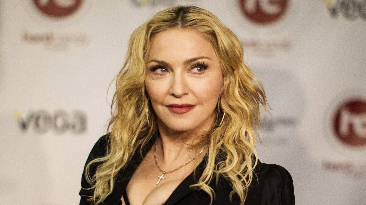 Madonna: Με ένα προκλητικό σκίτσο «κλείνει» τα στόματα