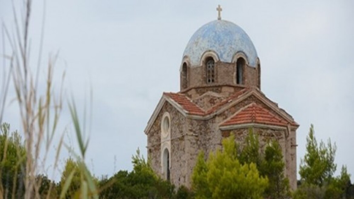 Αρκαδία: Ιερόσυλοι βεβήλωσαν εκκλησία