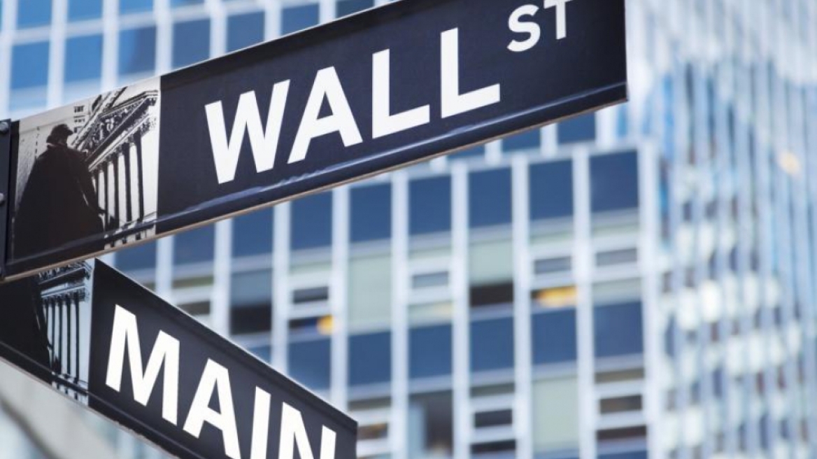 Wall Street: Τριψήφια πτώση για τον Dow πρώτη φορά από τις 8 Μαρτίου