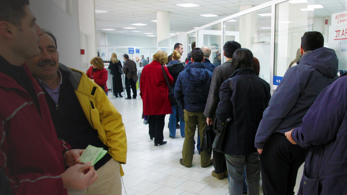 «Σφαγή» το ασφαλιστικό για αγρότες, επαγγελματίες