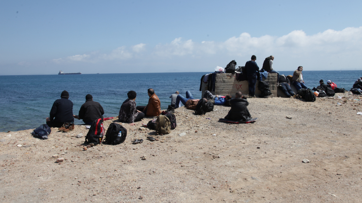 Μετανάστες προσπάθησαν να επιστρέψουν από την Χίο στην Τουρκία... κολυμπώντας