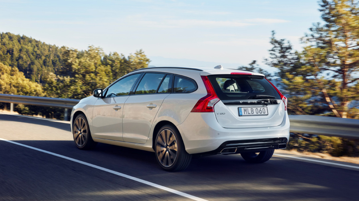 Volvo V60 T3: Ποιο diesel...