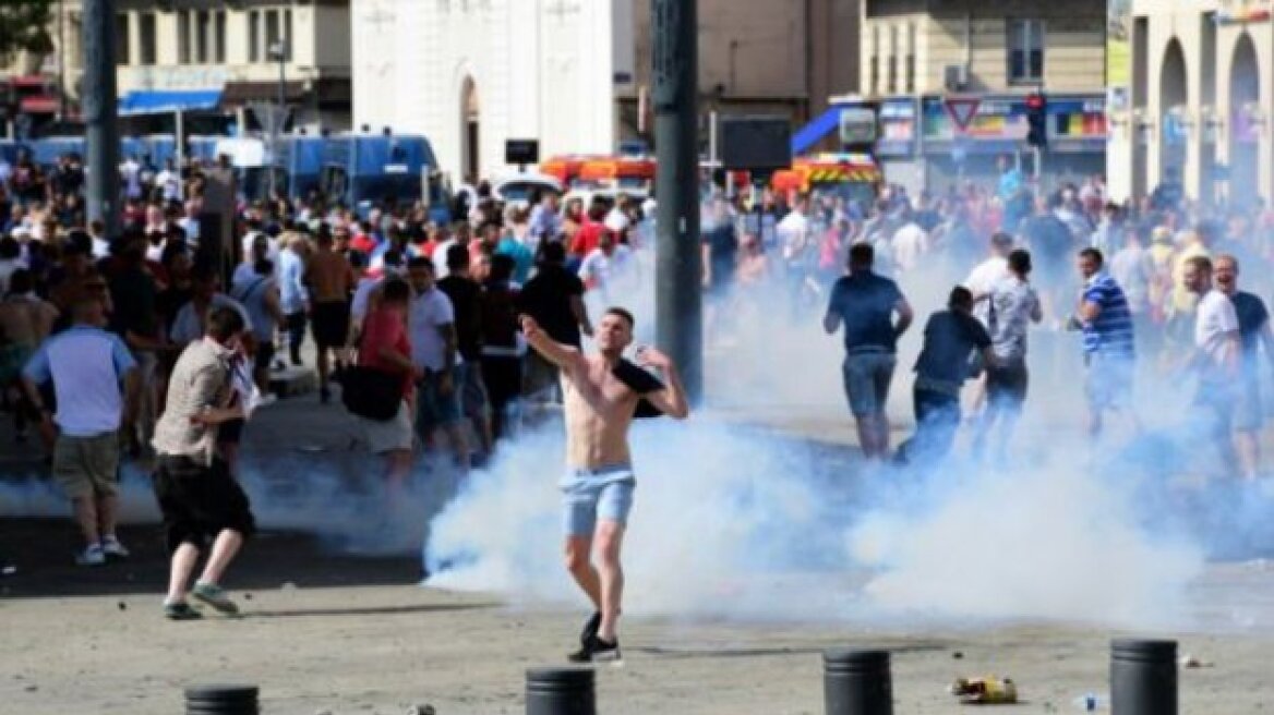 Νέα σοκαριστικά βίντεο από το ξύλο στη Μασσαλία!