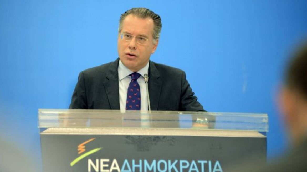 ΝΔ: Η κυβέρνηση απαντά από τα υπόγεια του Μαξίμου, γιατί δεν μπορεί να κοιτάξει στα μάτια τους πολίτες