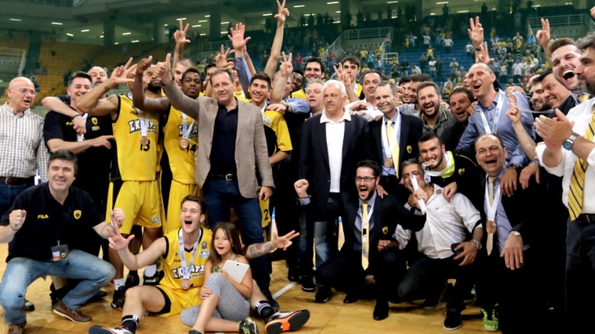 H FIBA ζητά την τιμωρία της AEK