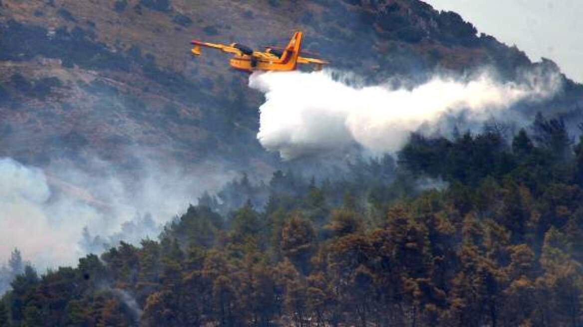 Xωρίς ρεύμα όλη η Λέσβος από φωτιά που ξέσπασε στο νησί 