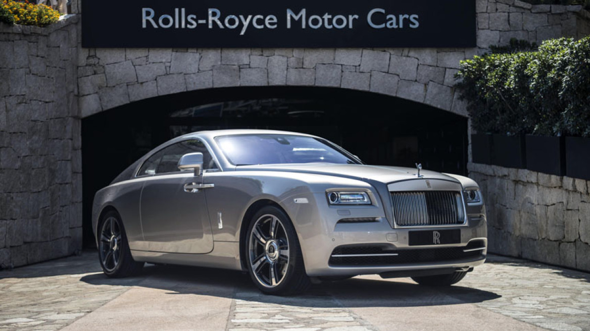 Αύρα Σαρδηνίας για τις Rolls-Royce