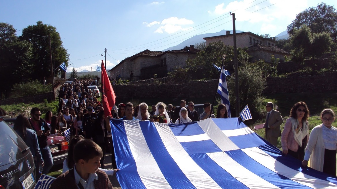 Συλλαλητήριο ομογενών στη Χιμάρα για την κατοχύρωση των τίτλων ιδιοκτησίας τους