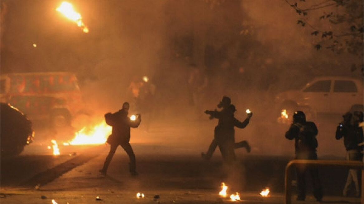 Επεισόδια και πάλι στα Εξάρχεια - ΝΔ: Η κατάσταση δεν πάει άλλο