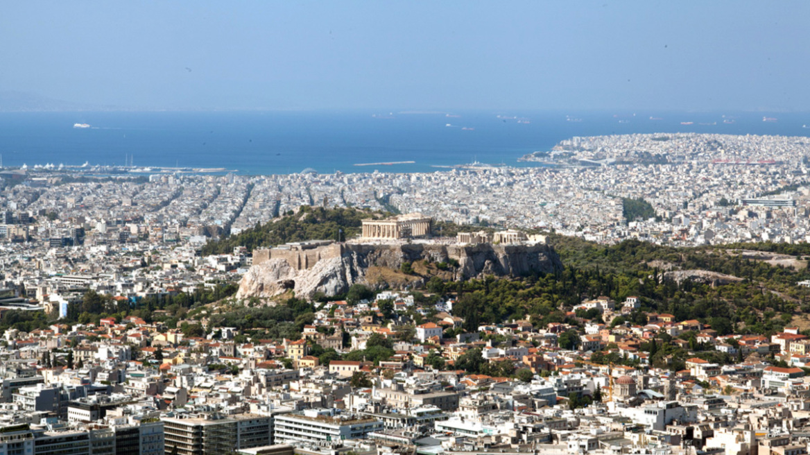 Φτωχότεροι 20% οι Έλληνες χωρίς την Αθήνα