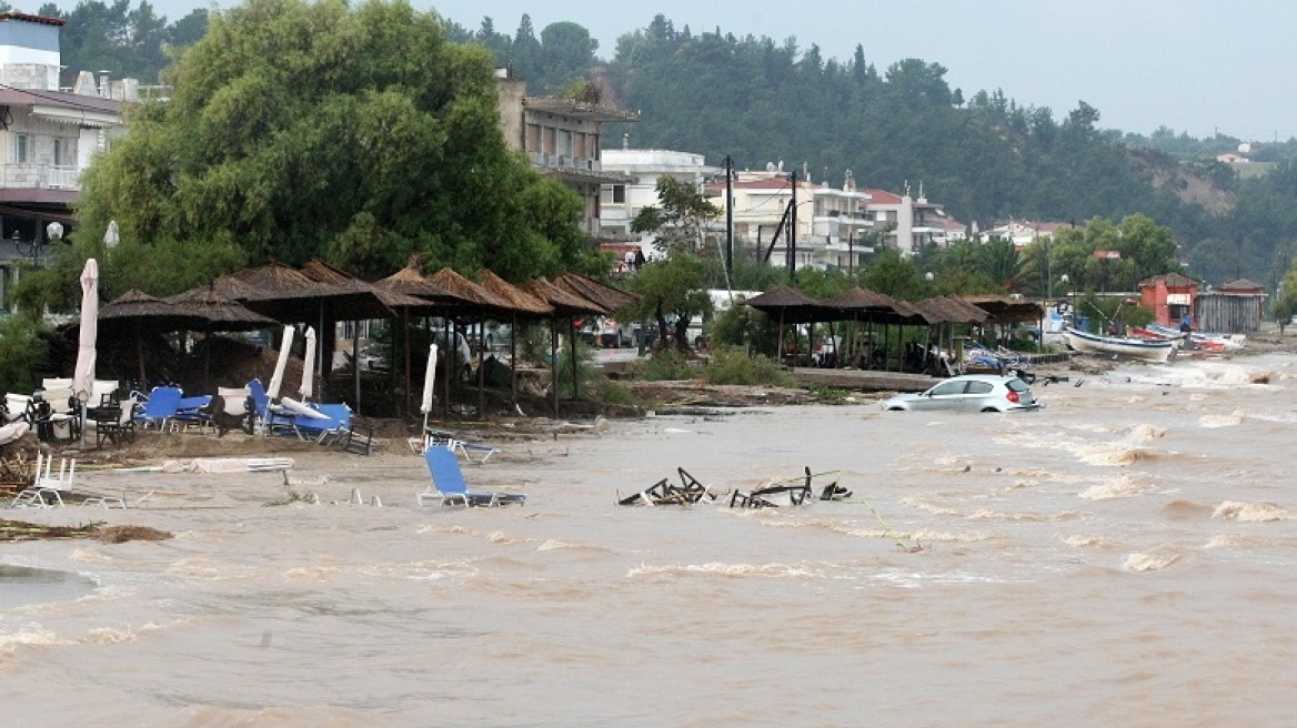 Έκτακτη ενίσχυση 5,5 εκατ. ευρώ στους πλημμυροπαθείς δήμους