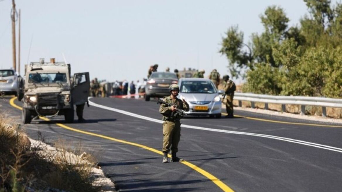 Δυτική Όχθη: Νεκροί δύο Παλαιστίνιοι που επιτέθηκαν σε πολίτες και αστυνομικούς