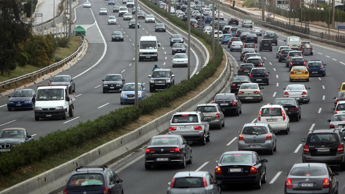 Αλλάζουν τα τέλη κυκλοφορίας για εισαγόμενα ΙΧ