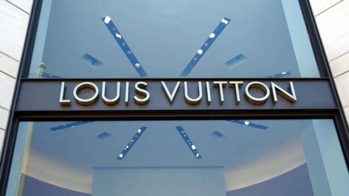 Στον όμιλο Louis Vuitton το 80% της γερμανική Rimowa