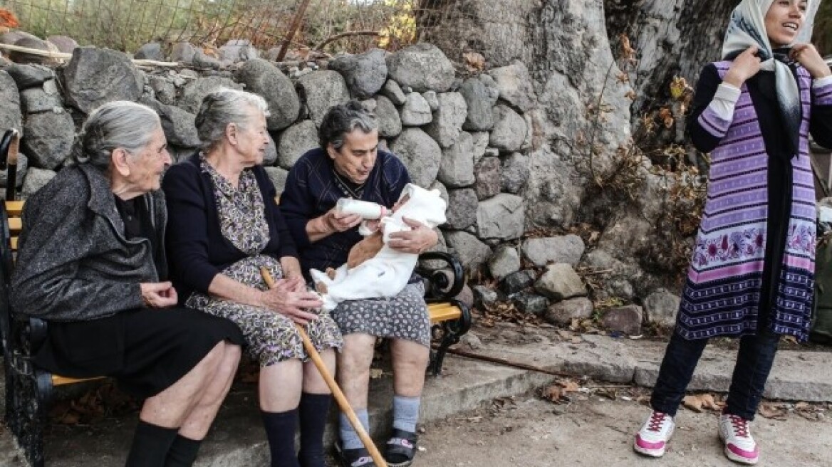 Γιαγιά Μηλίτσα: Παρακαλούσα να μην πάρουμε το Νόμπελ γιατί υπήρχε μεγάλη γκρίνια στο χωριό...