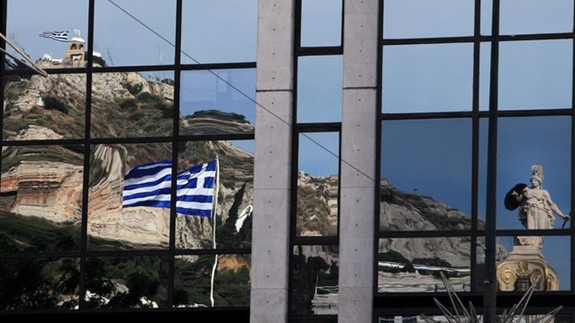 Süddeutsche Zeitung: Καμία χώρα δεν βγήκε από την κρίση επιβάλλοντας φόρους