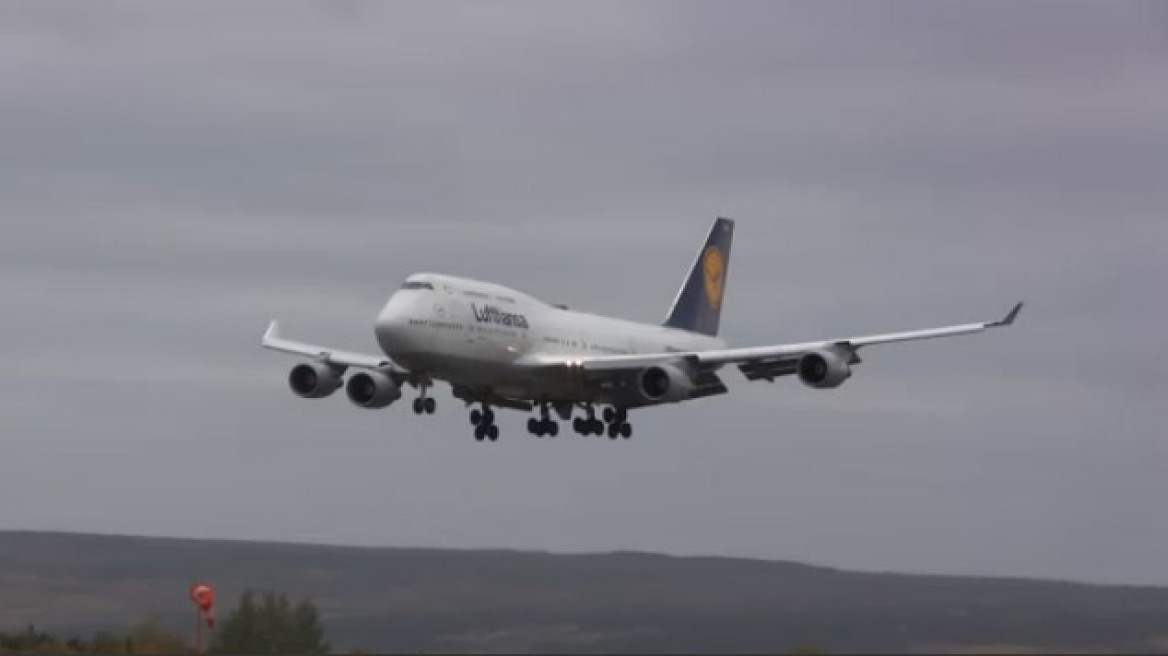 Lufthansa: Επείγουσα προσγείωση αεροσκάφους λόγω καπνού στο πιλοτήριο