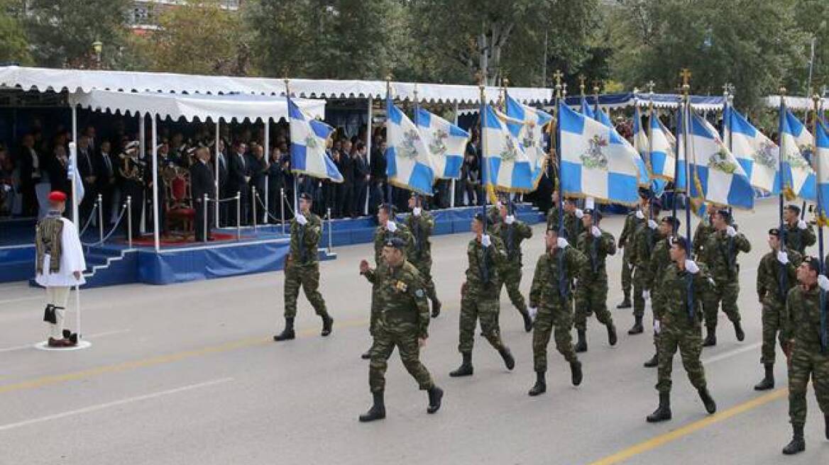 Η πιο εντυπωσιακή παρέλαση για το «Όχι» των τελευταίων ετών 