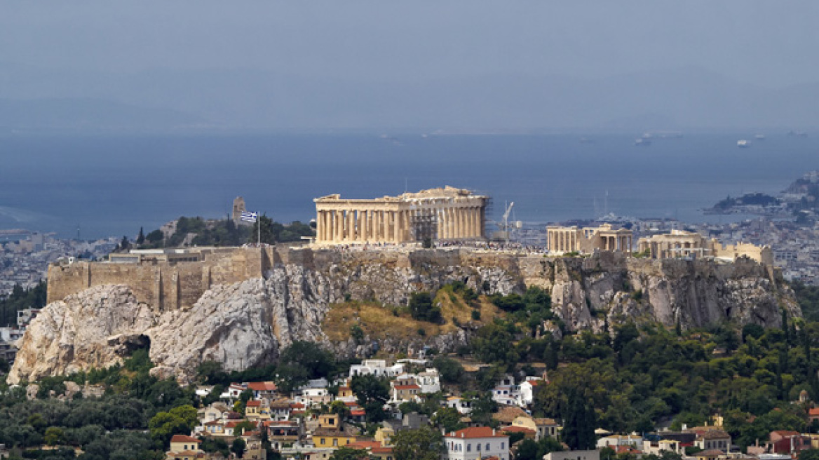 Βελτιώνεται από σήμερα ο καιρός - Στους 22 βαθμούς θα φτάσει η θερμοκρασία 