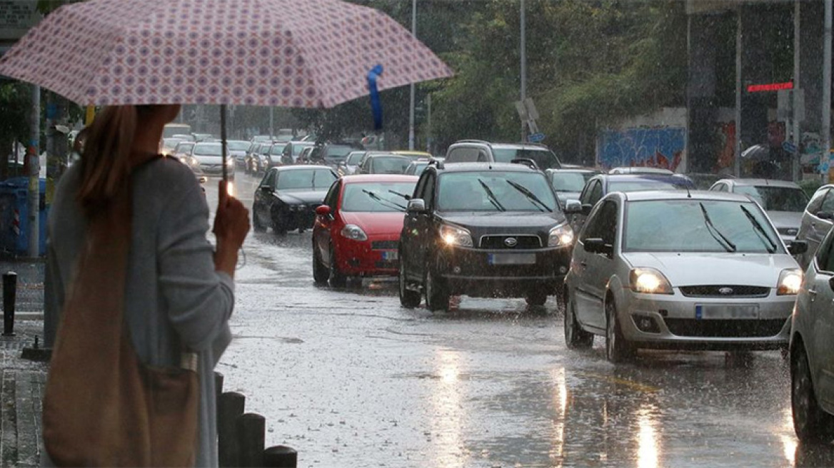 Έρχονται επικίνδυνα καιρικά φαινόμενα: Συναγερμός για κυκλώνα σε Κρήτη, Πελοπόννησο