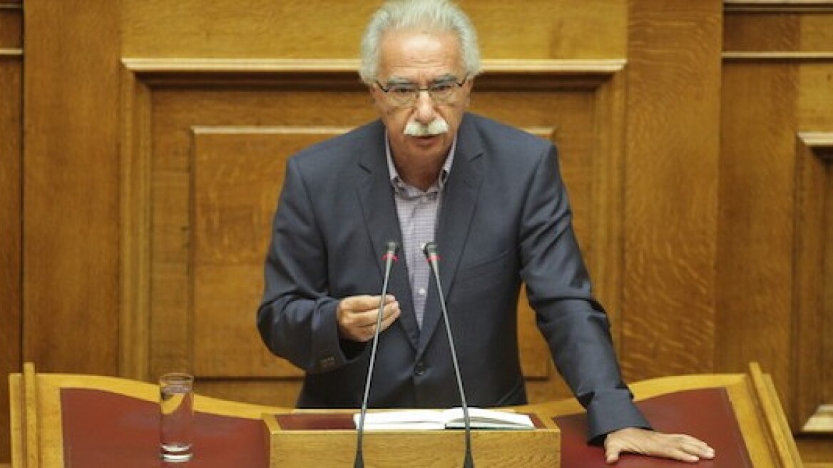 Γαβρόγλου: Οι θεσμοί θέτουν θέματα και τα παίρνουν πίσω