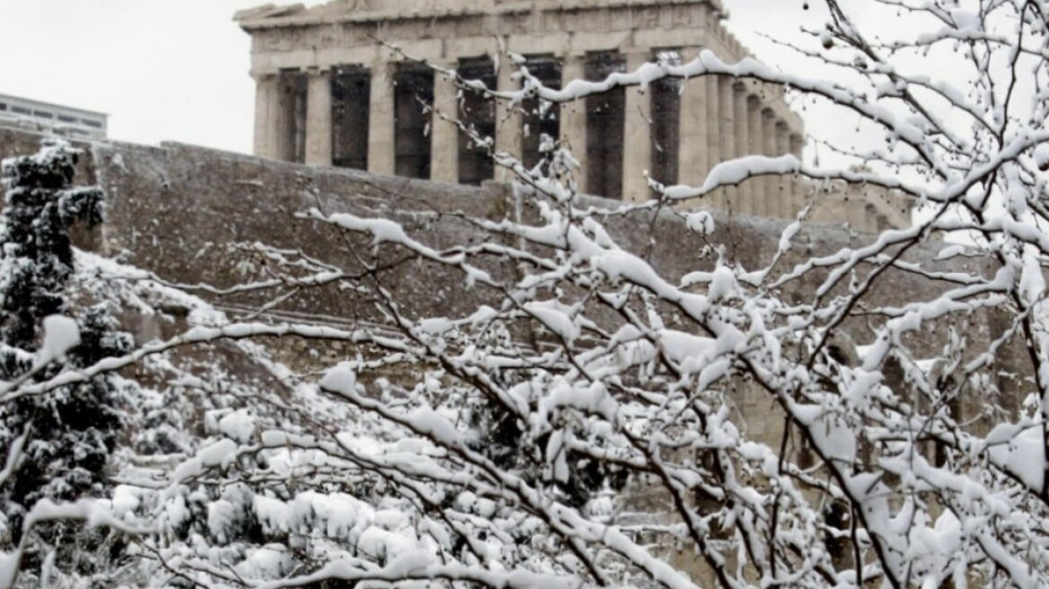 Έρχεται κακοκαιρία μέχρι τα κάλαντα: Για «ιστορικό χιονιά» στην Αττική μιλούν μετεωρολόγοι