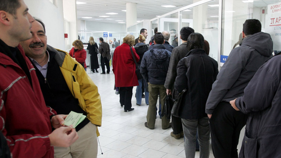 Τι και πόσο θα πληρώσουν οι ελεύθεροι επαγγελματίες το 2017