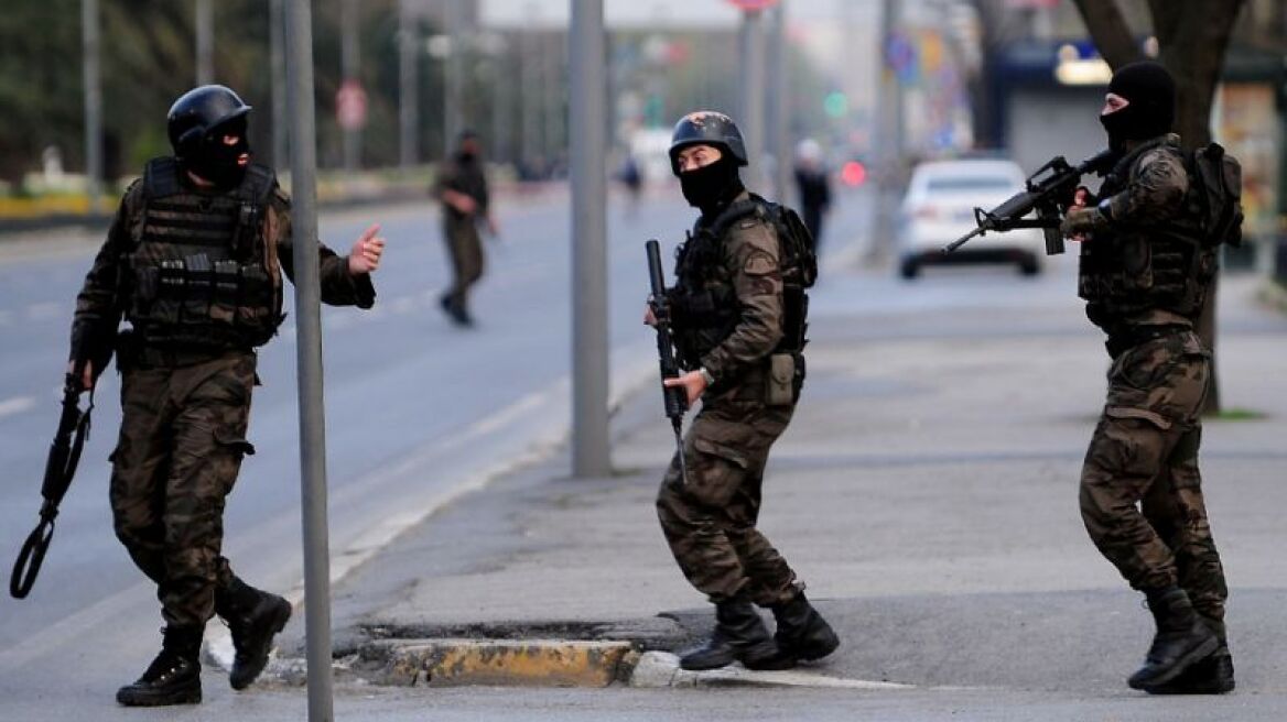 Πυροβολισμοί σε εστιατόριο στην Κωνσταντινούπολη