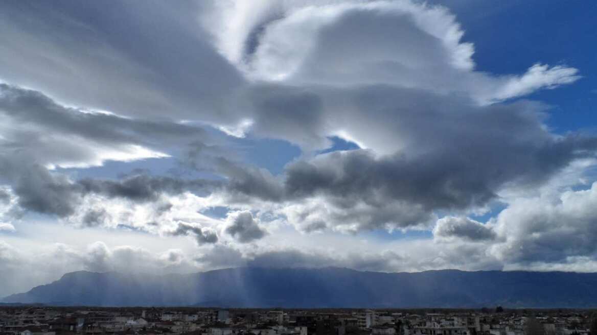 Συννεφιασμένη... Κυριακή! -  Αίθριος καιρός σε όλη τη χώρα