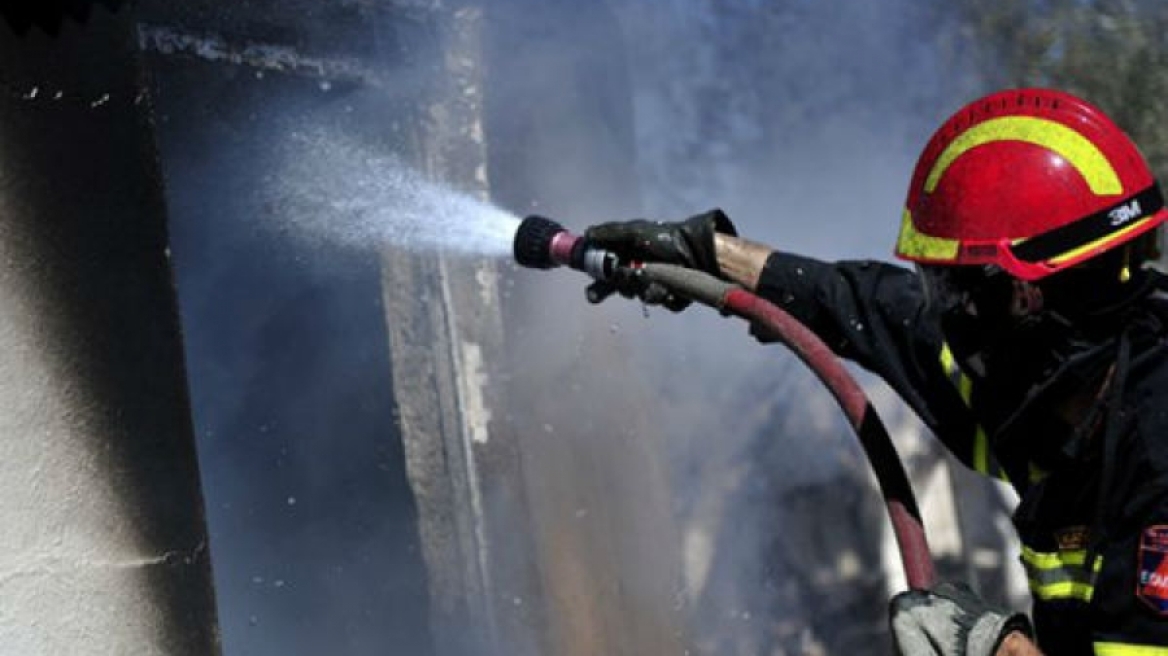 Ένας τραυματίας από φωτιά στο κέντρο φιλοξενίας προσφύγων στα Διαβατά