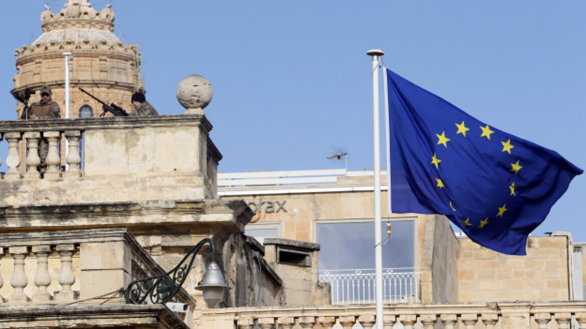 Η Ιταλία... χαμογελά στην «Ευρώπη πολλών ταχυτήτων» της Μέρκελ