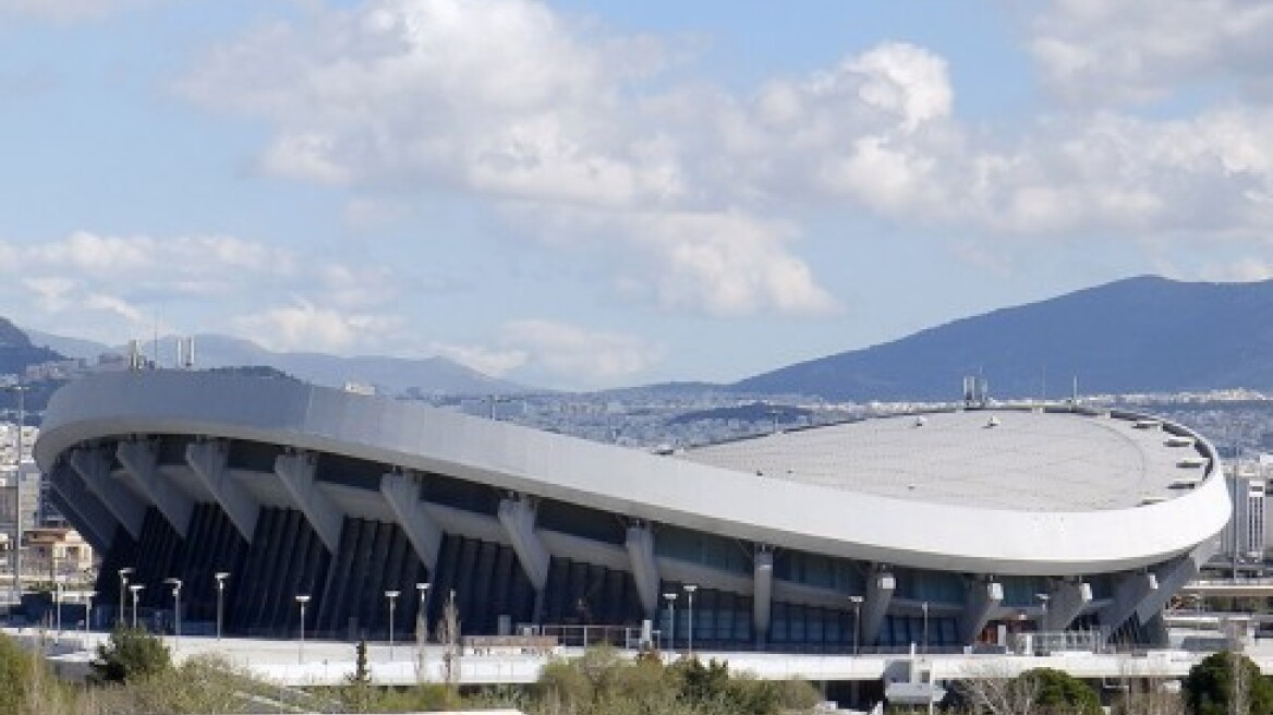 Μυστήριο με σορό που βρέθηκε στα βράχια πίσω από το ΣΕΦ