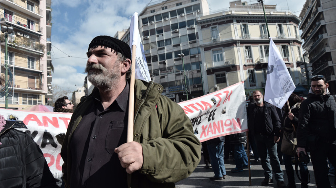 Καθοδόν προς την Αθήνα οι αγρότες για να δουν τον Δραγασάκη 