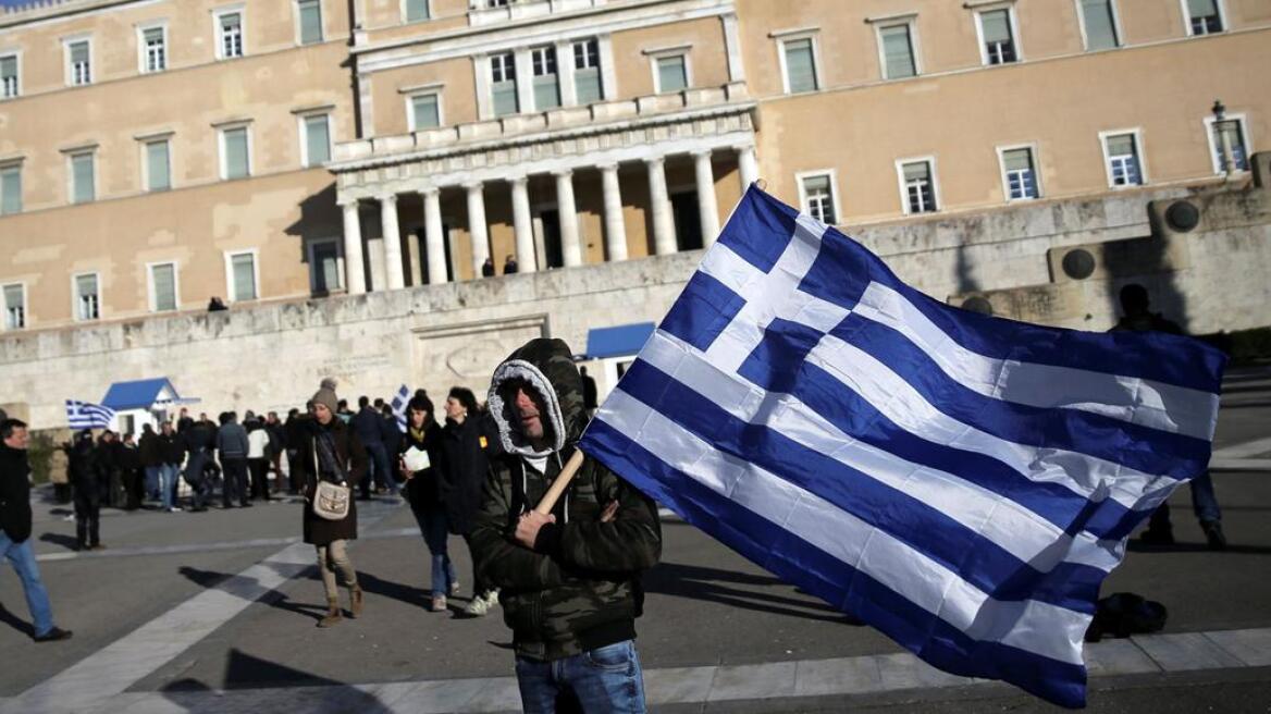 Le Figaro: Για πρώτη φορά μετά τον Ιούλιο του 2015 συζητείται και πάλι το Grexit