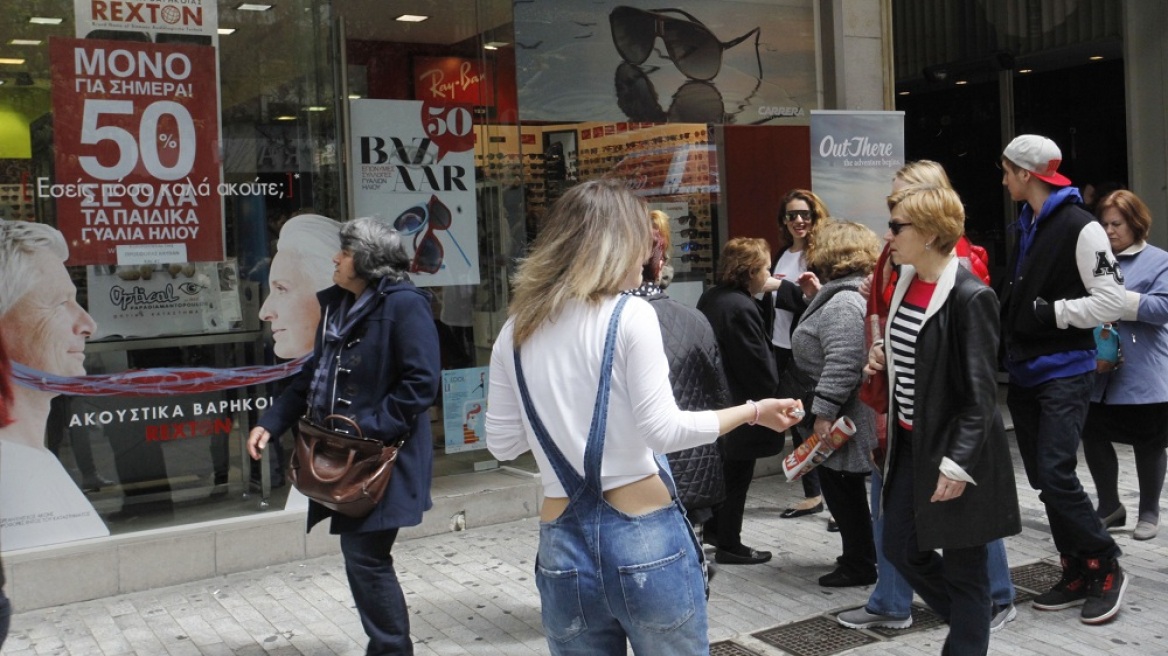 Έπεσε πάλι ο Δείκτης Οικονομικού Κλίματος: Η αβεβαιότητα «ρίχνει» εμπόριο και κατασκευές